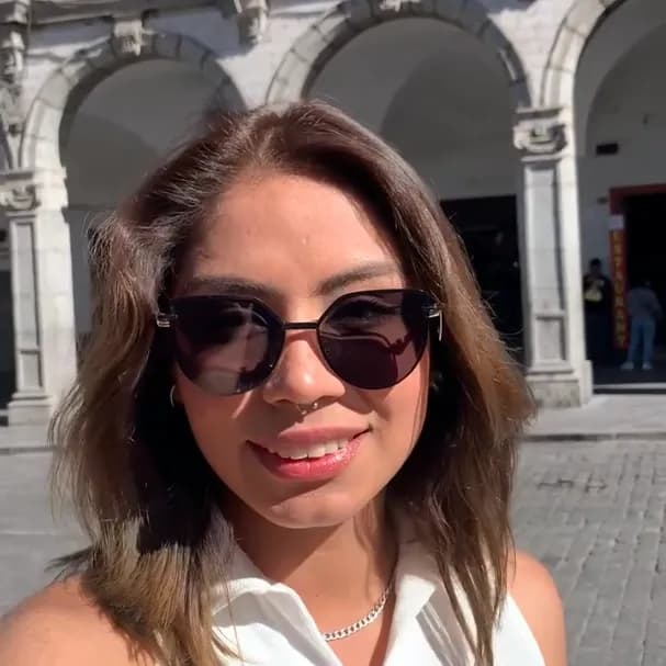 Lexi Black/Doble uso 8