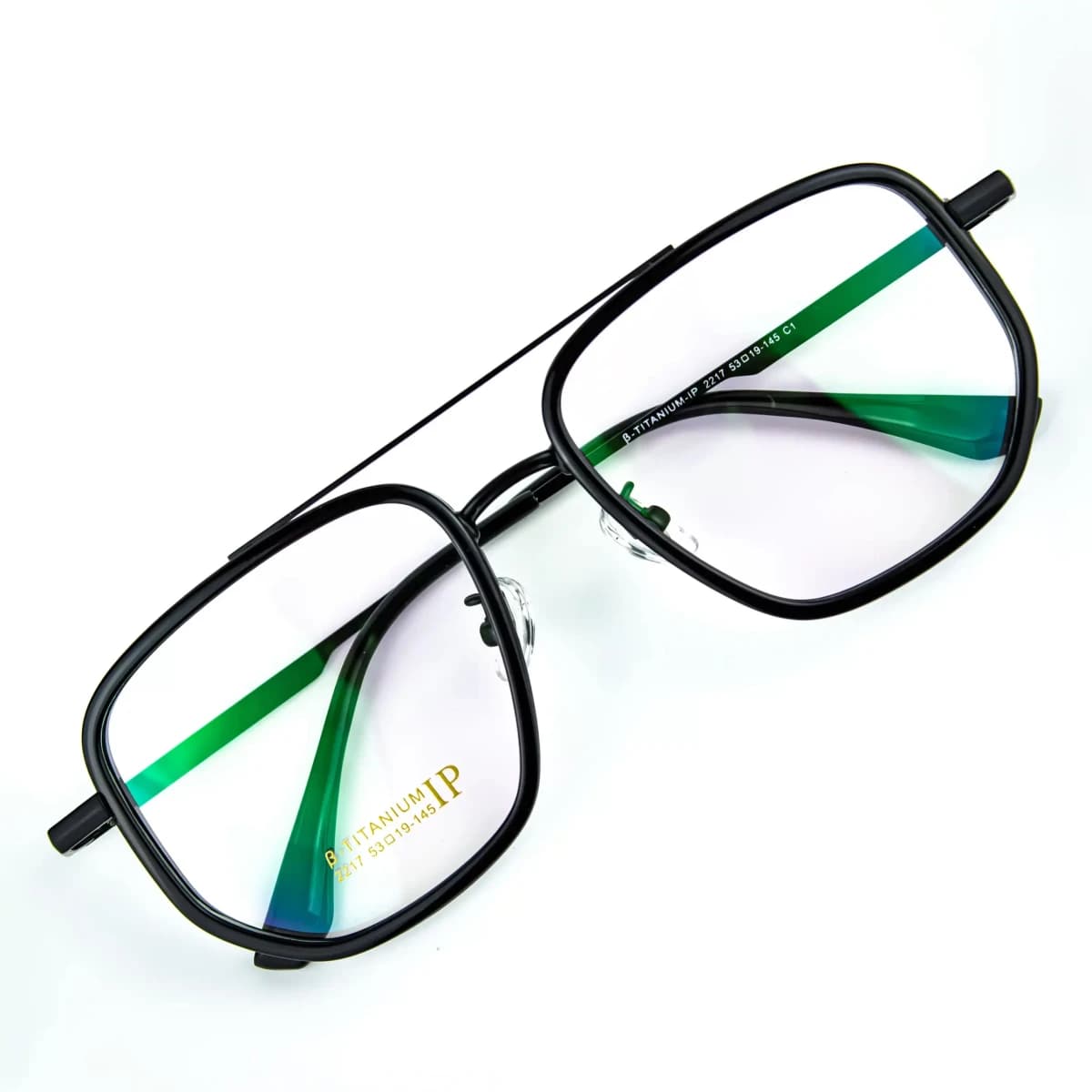 Aryan Black - Titanium