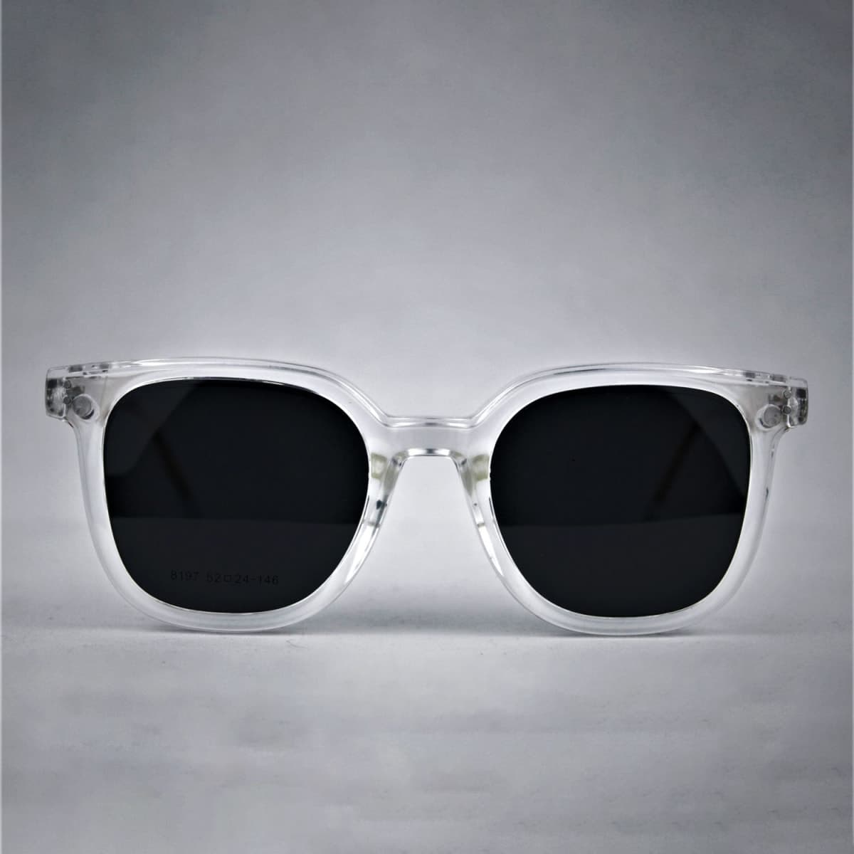 Harvey Doble uso/Transparent 5