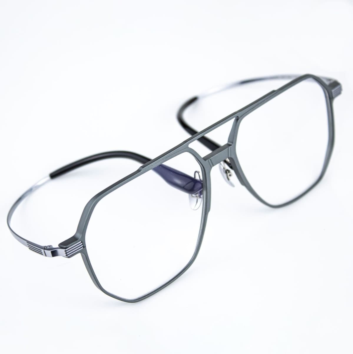 Charles Triple uso/Gun-Gray 4