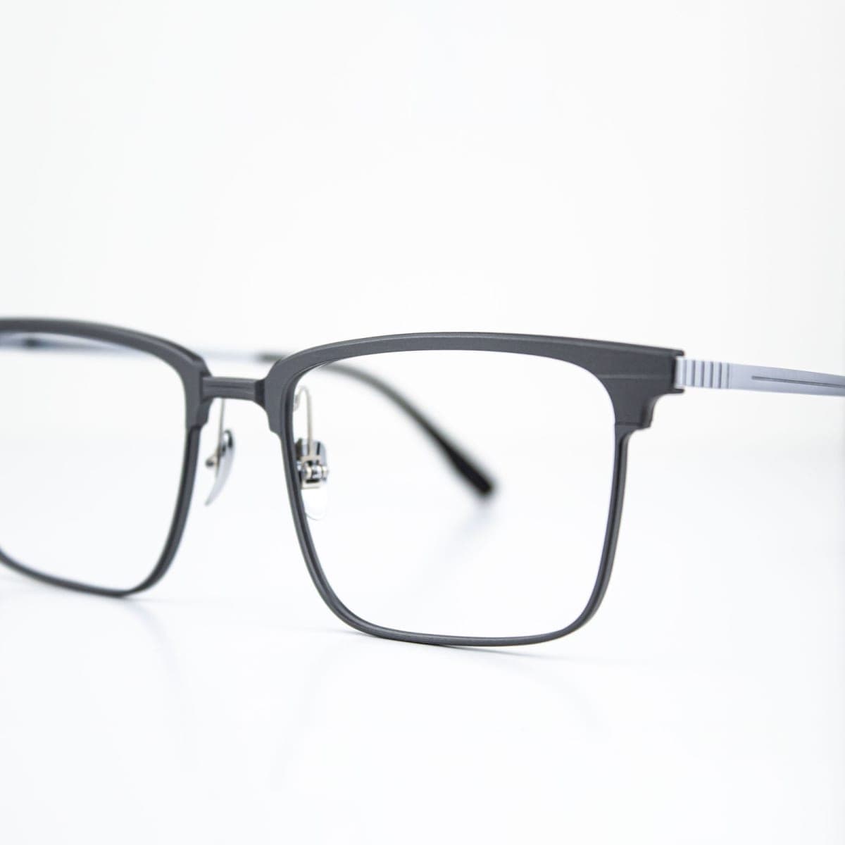 Magnus Triple uso/Gun-Gray 4