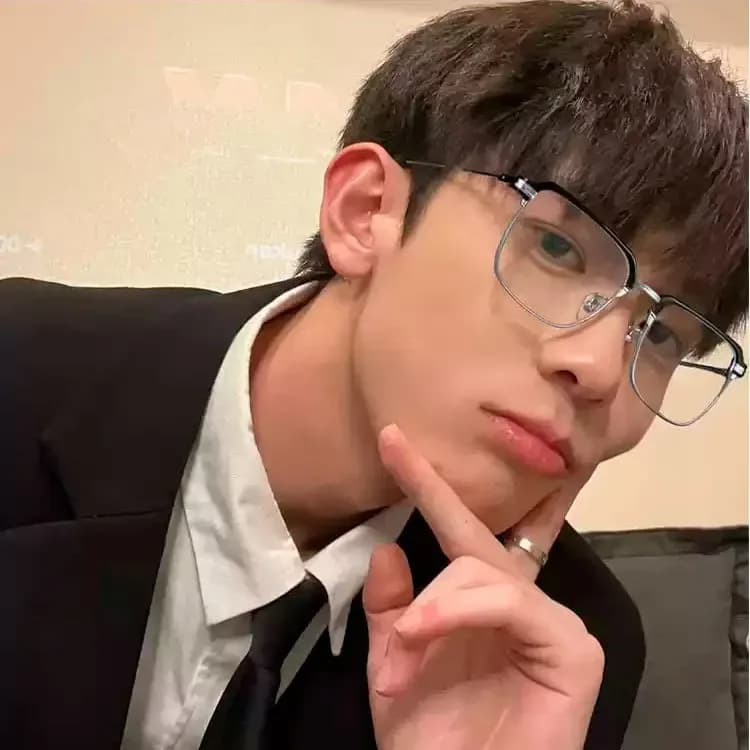 Harriet Black/Silver 4