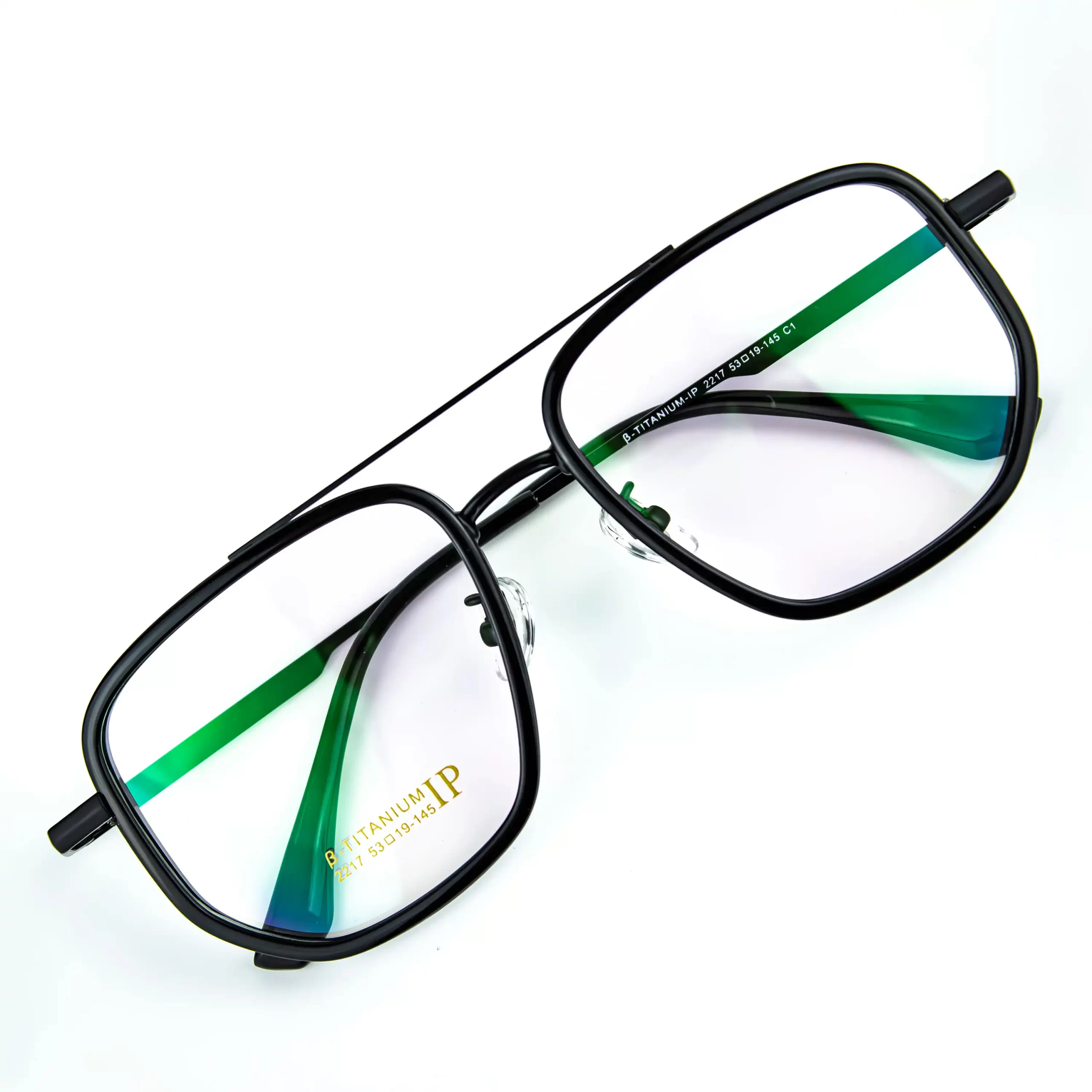 Aryan Black - Titanium